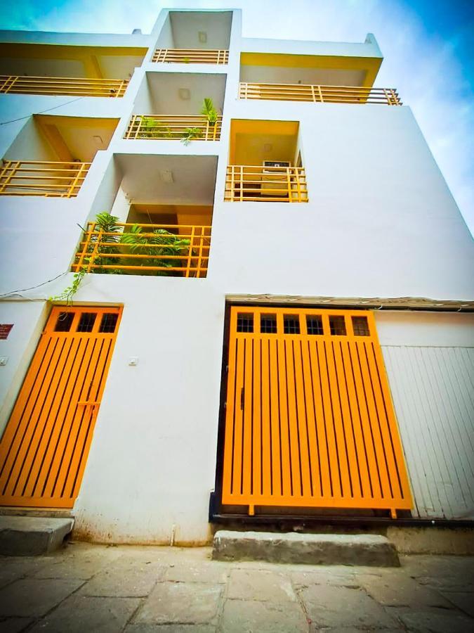 The White Canyon Hotel Varanasi